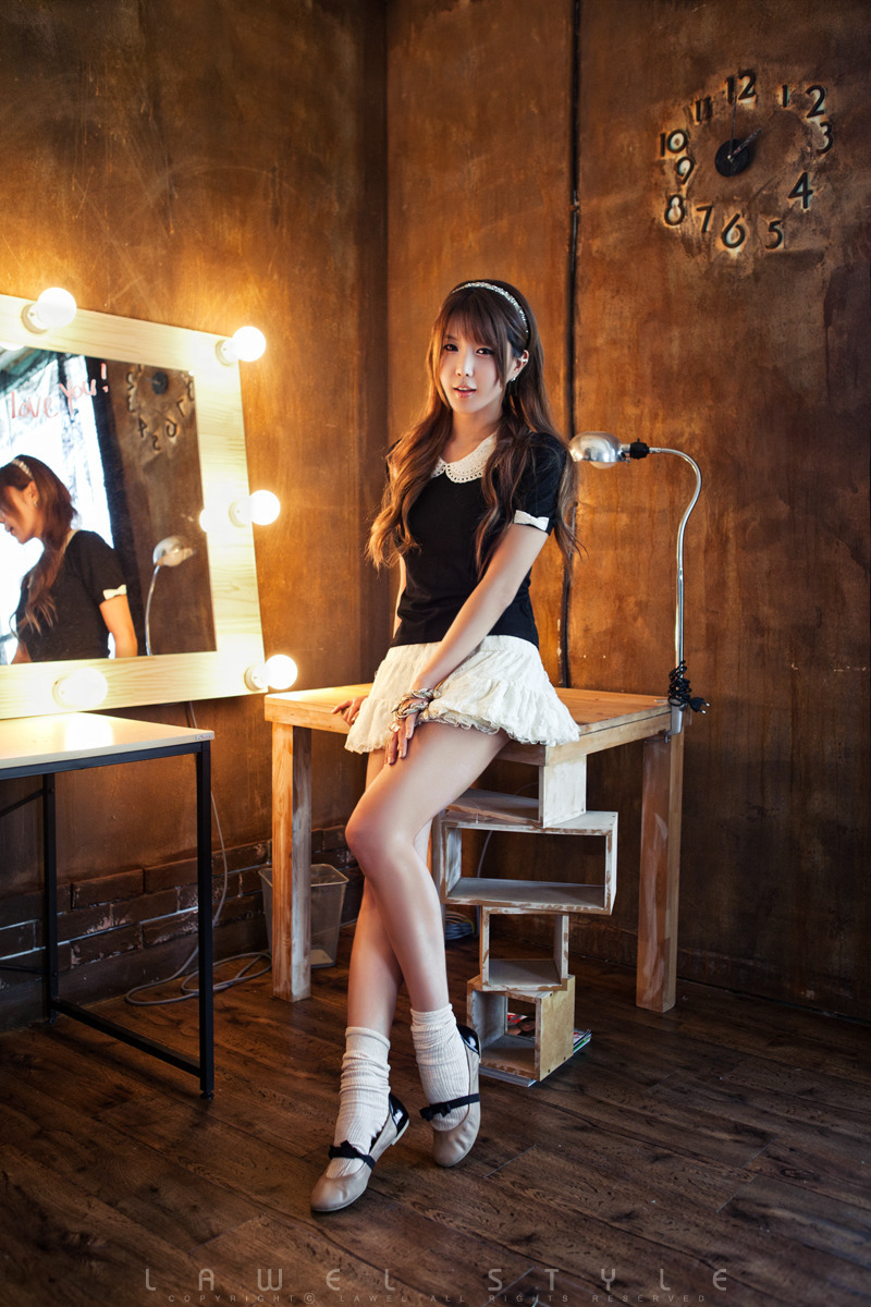 [网络收集] 2013.08.02 韩国MODEL许允美--光影下的美人